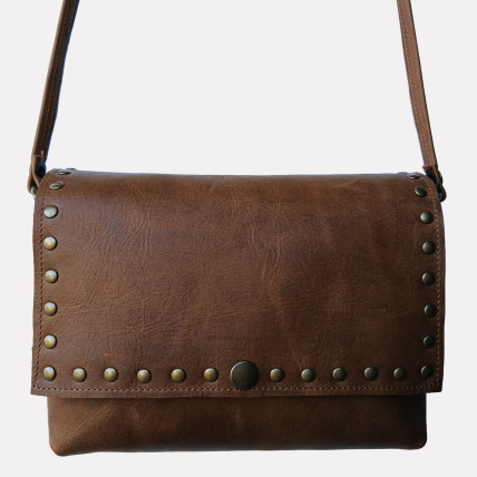 ANNIE BIS CUIR MARRON CIRÉ CLOUTÉ LAITON | Mini Sac en cuir Femme